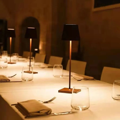 Dimmable Cordless Bar and Restaurant Lamp