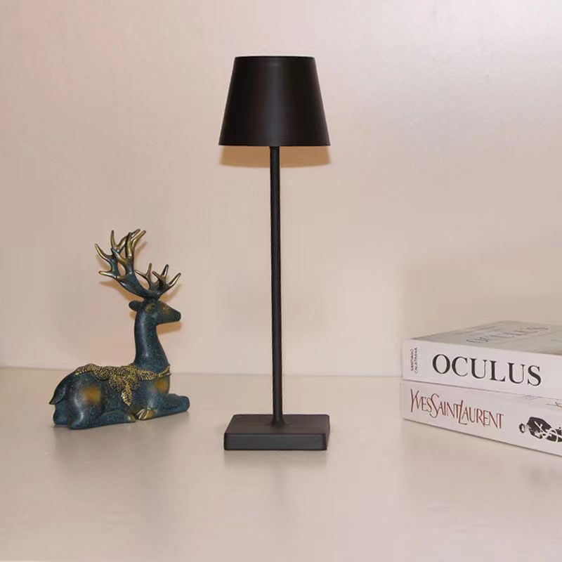 Dimmable Cordless Bar and Restaurant Lamp